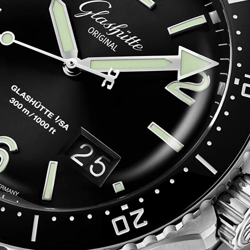 GLASHÜTTE ORIGINAL SeaQ Panorama Date 43,20mm 1-36-13-01-80-35