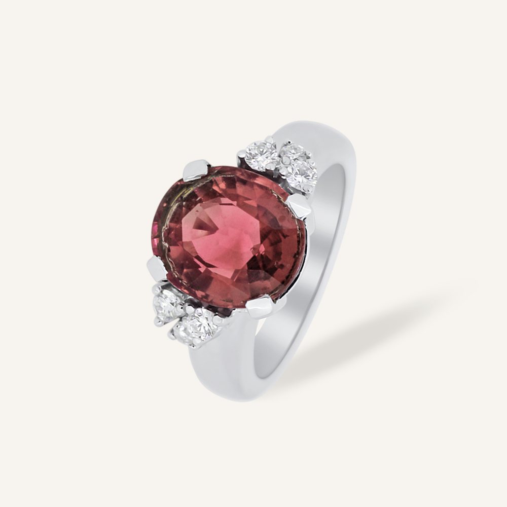 Anillo ASYMMETRY Turmalina rosa oval y brillantes OB