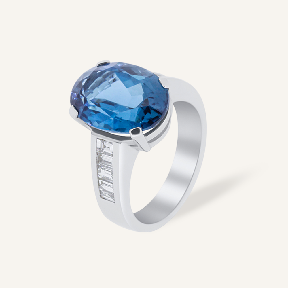 Anillo BAGUETTES y Topacio London Blue oval OB